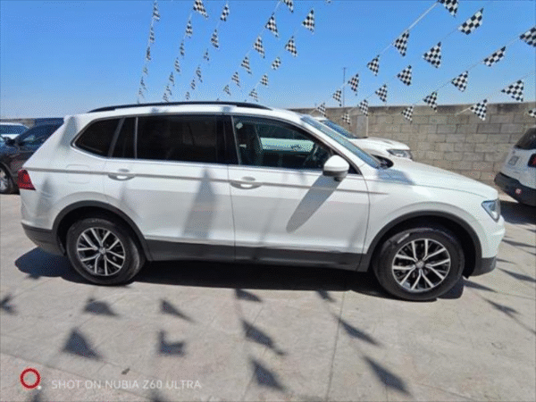 Volkswagen Tiguan 2018 - Image 13
