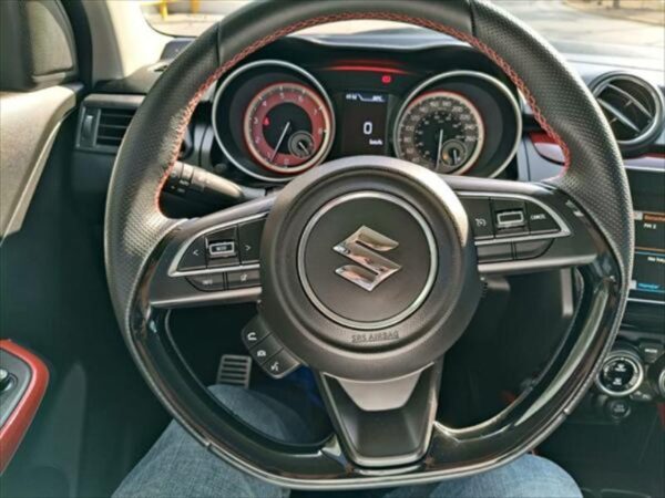 SUZUKI SWIFT 2022 - Image 10