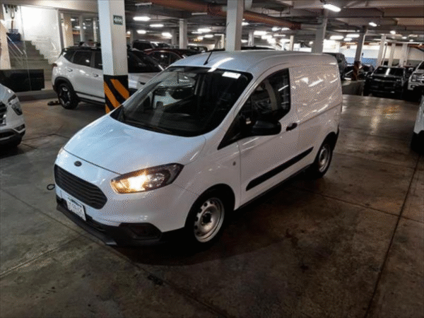 Ford Transit Courier 2023 - Image 7