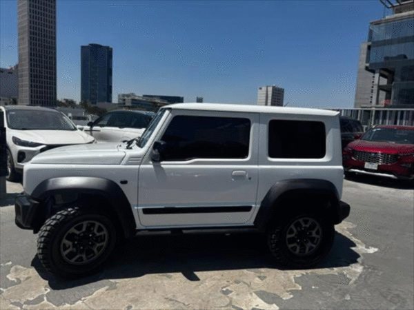 Suzuki Jimny 2022 - Image 9