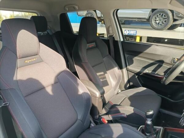 SUZUKI SWIFT 2022 - Image 3